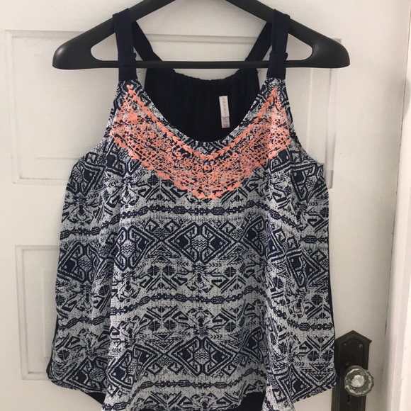 FUN TANK TOP - Picture 1 of 3